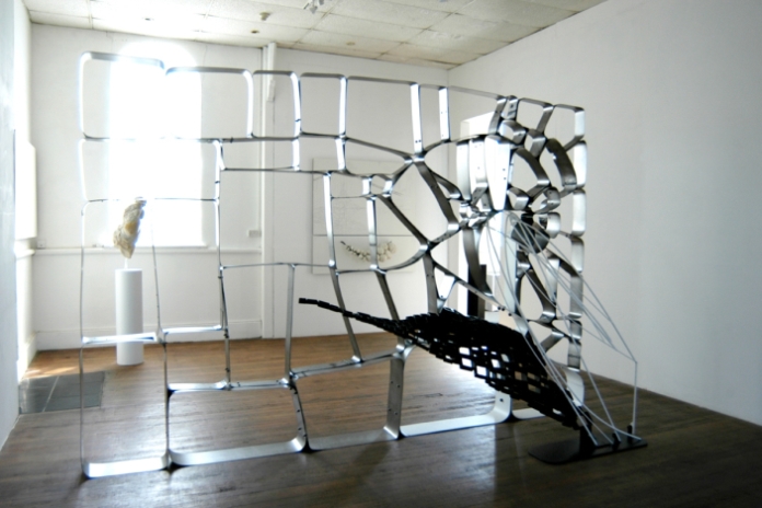 The Errorists - Paraculture - sculpture - Traction on time